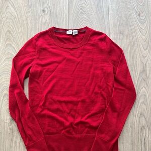 GAP Women's Vibrant Red Crew Neck Sweater